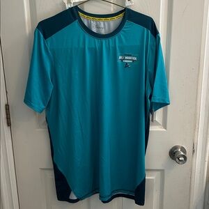 Disney Teal Half Marathon Weekend Tee Large nwt